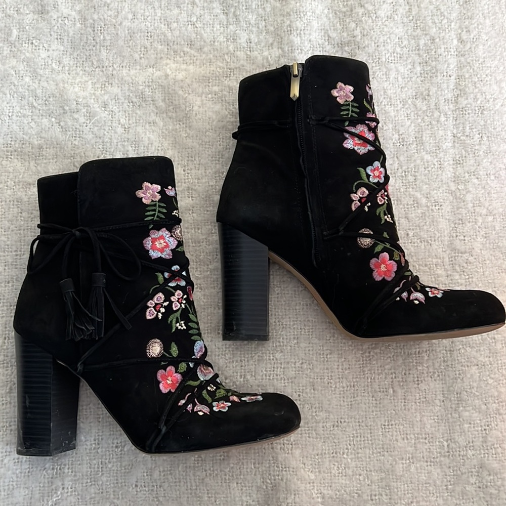 Sam Edelman Booties - Picture 3 of 7